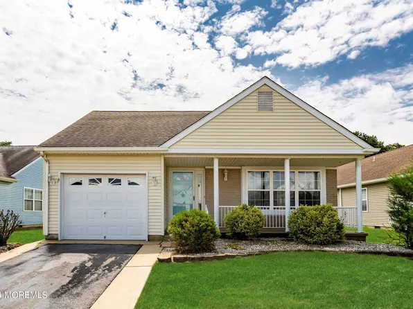 322 Jamaica Boulevard, Toms River, NJ 08757