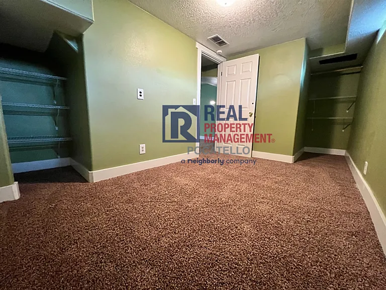 578 Filmore Ave — Photo 15