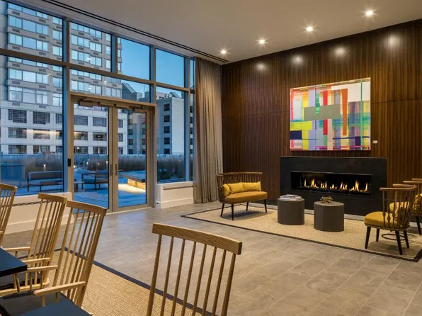 474 Warren Street image 4 of 40