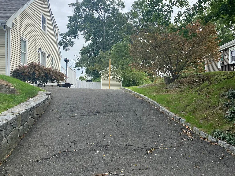 58 May St #1 — Photo 18