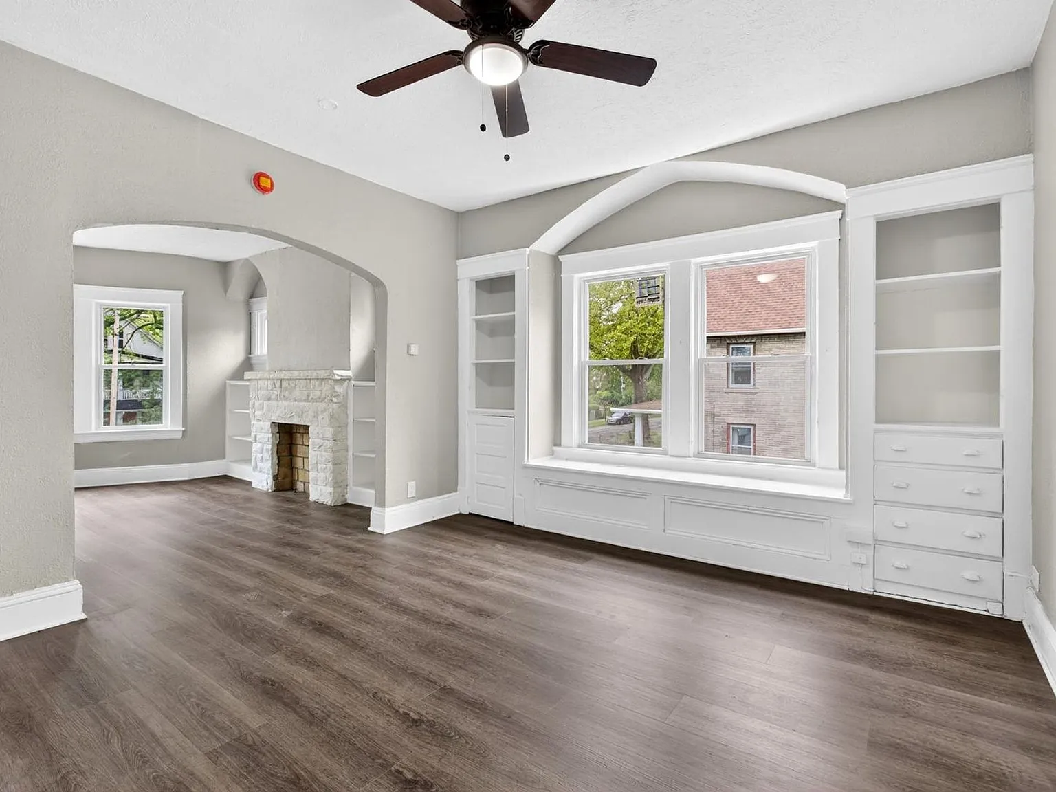 13608 Earlwood Ave — Photo 3