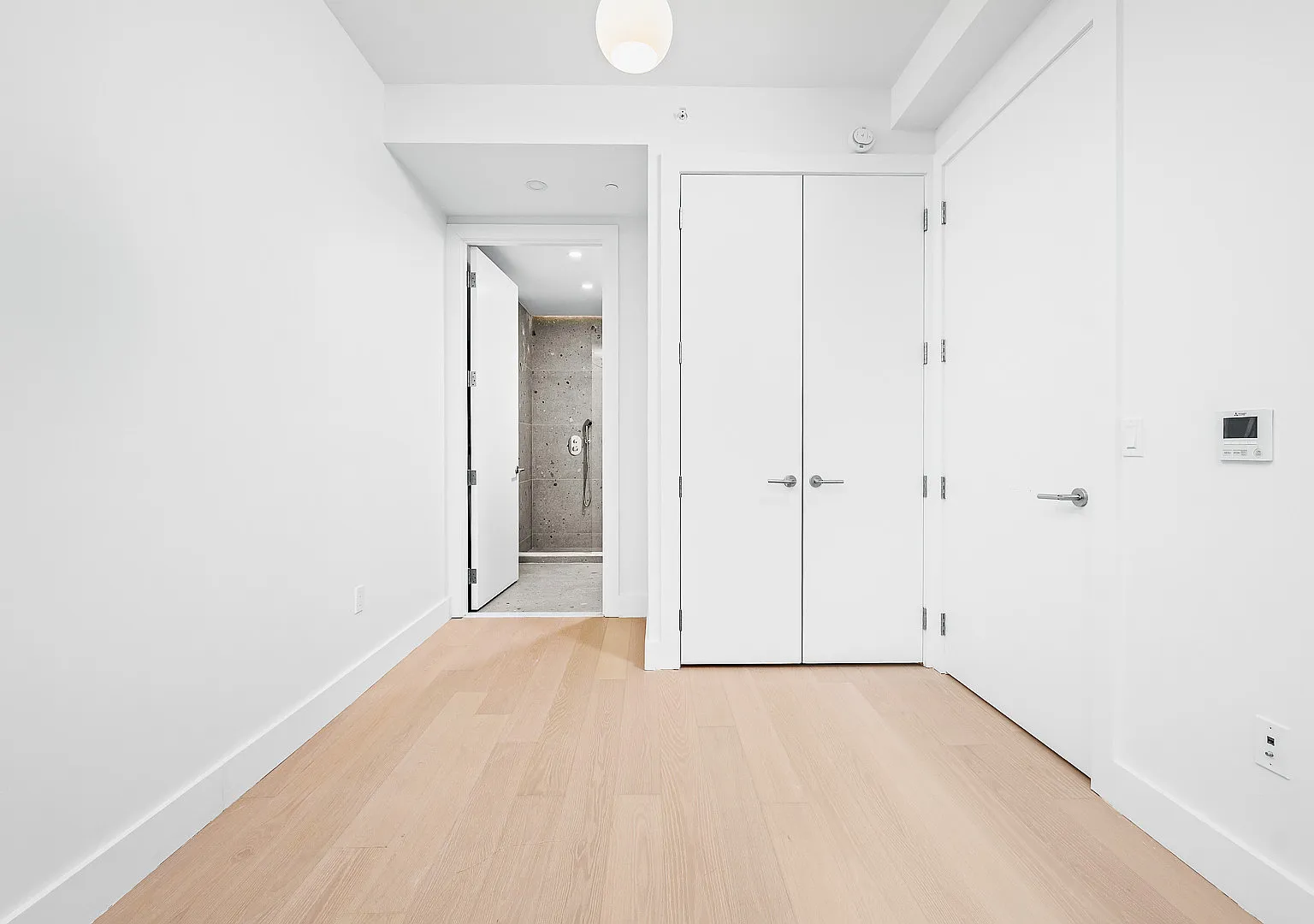 218 Front Street — Photo 4