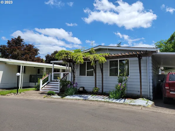 1475 Green Acres Rd Space 140, Eugene, OR 97408