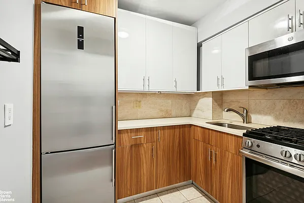 Rented by Brown Harris Stevens | media 2