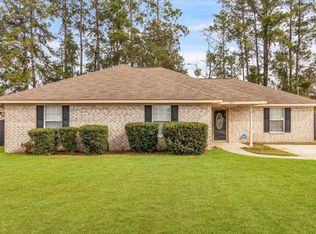 937 Ruth Dr, Hinesville, GA 31313