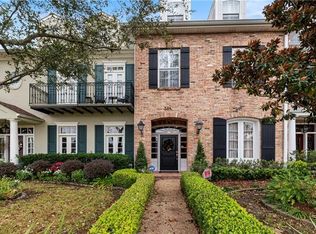 3811 N Hullen St, Metairie, LA 70002