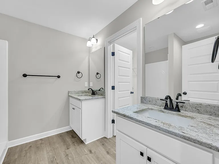 503 B H Parrish Rd — Photo 11