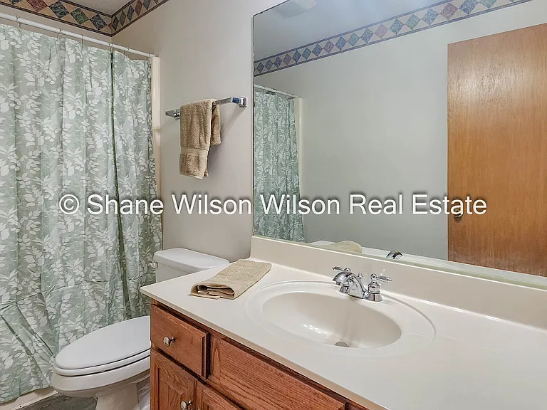 2015 Kate Ann Dr #B — Photo 13