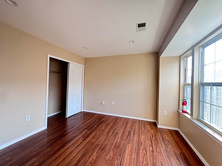 40 Cottonwood St — Photo 16