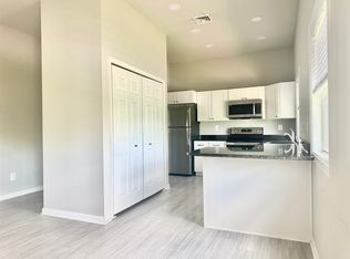 232 Shopping Center Rd #107, Stevensville, MD 21666