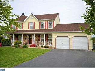 4968 W Rolling Glen Dr, Pipersville, PA 18947