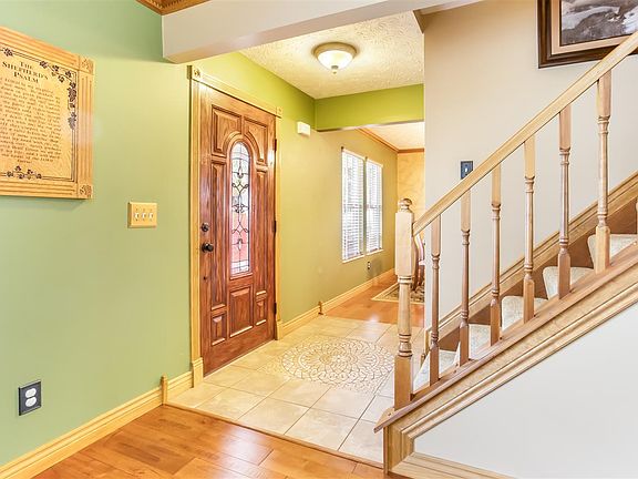 5th image of 2442 Ferdinand Dr