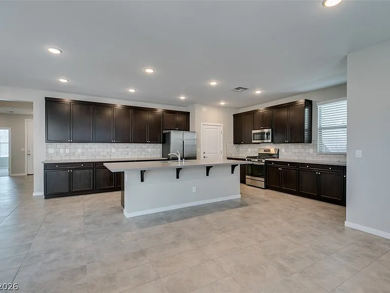 520 Founders Creek Ave — Photo 19
