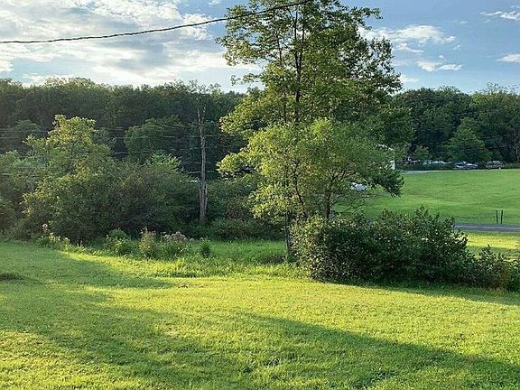 3rd image of 16884 River Rock Dr