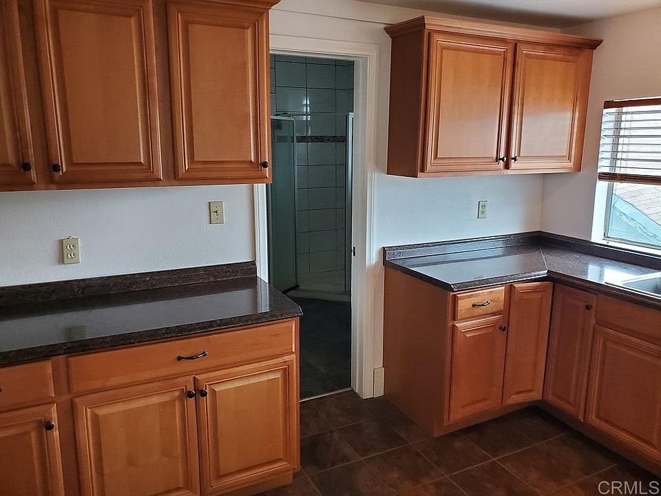 2nd image of 4083 Albatross St