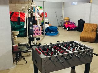 306 Amber Light Cir, Delaware, OH 43015