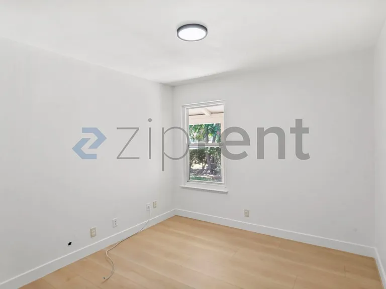 6944 Heaton Moor Dr — Photo 22