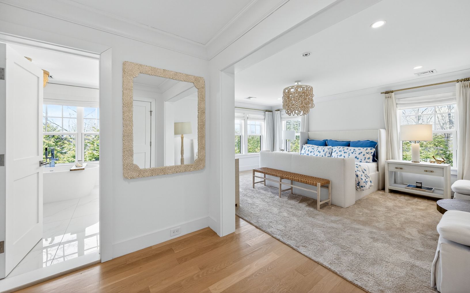  Primary bedroom w/ walk in closets 