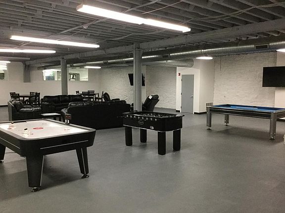 Game Room/Lounge