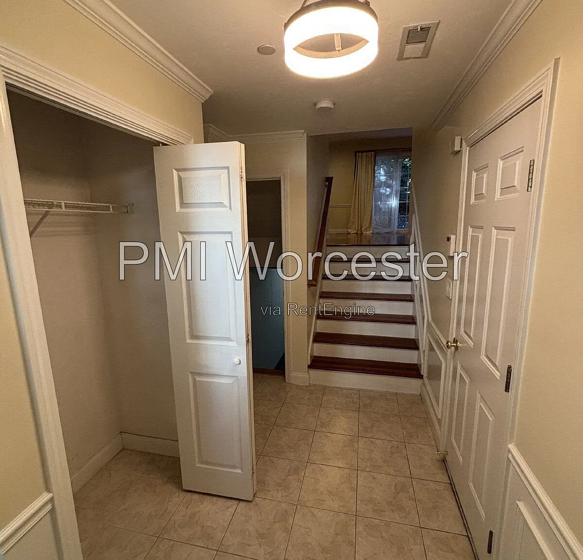 2 bed, 2.5 bath, $2,690 — Photo 2