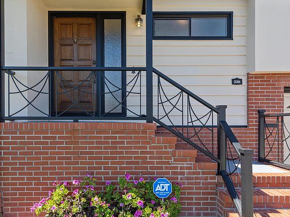 4th image of 230 Rainier Ave