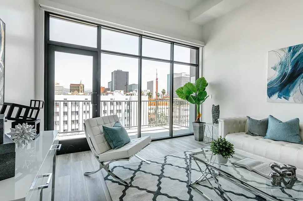 The Hana Apartments — Photo 1