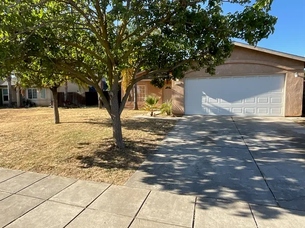 1328 Laguna Way, Madera, CA 93638