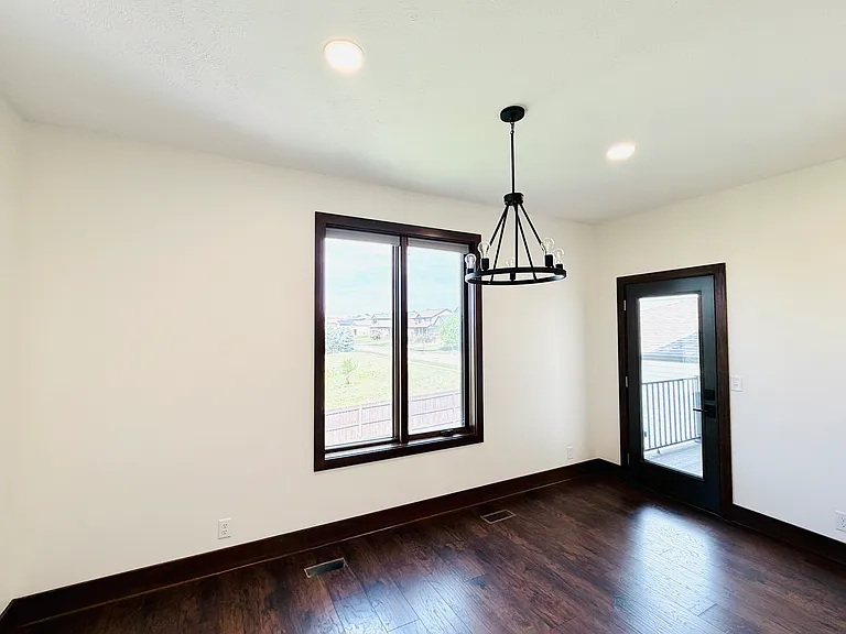 2961 Valley Stream Dr — Photo 13
