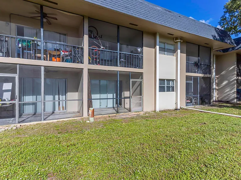 7900 Fairview Dr #105 — Photo 20