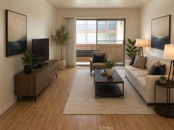 5585 E Pacific Coast Hwy Unit 245, Long Beach, CA 90804