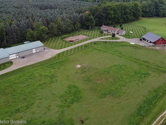 4th image of 10582 E 80th St