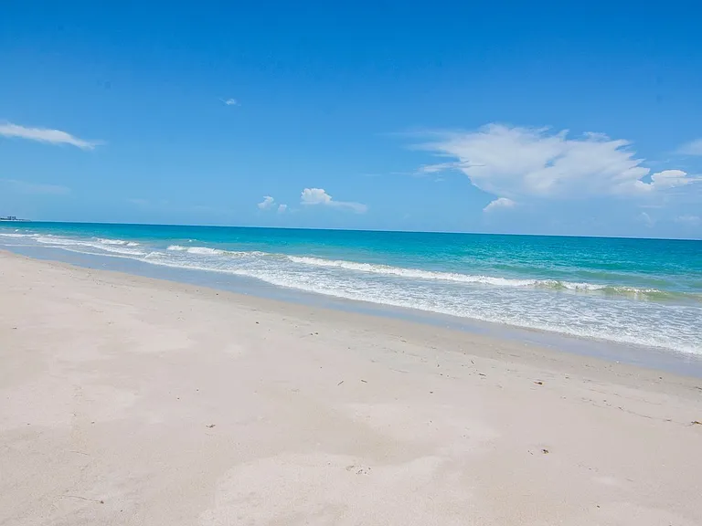 4141 Ocean Dr #401 — Photo 36