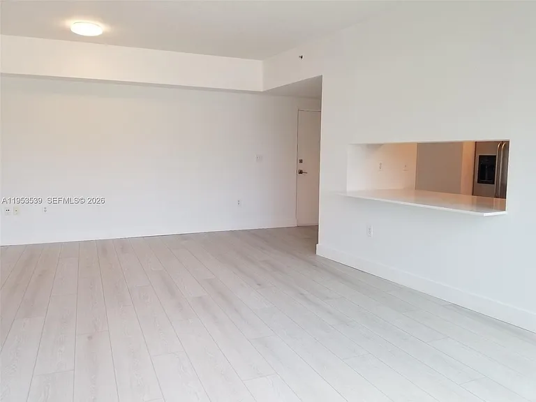 6580 Indian Creek Dr #201 — Photo 10