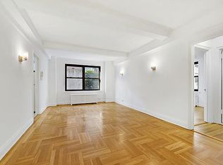 220 E 62nd St #2D, New York, NY
