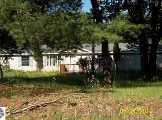 4765 Tittabawassee Rd, Standish, MI 48658