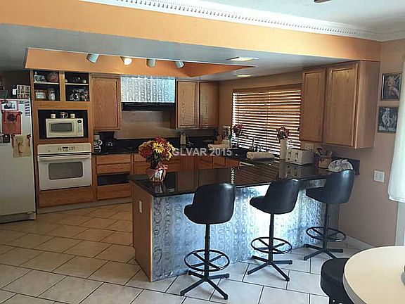 4th image of 4361 De Silva Pl