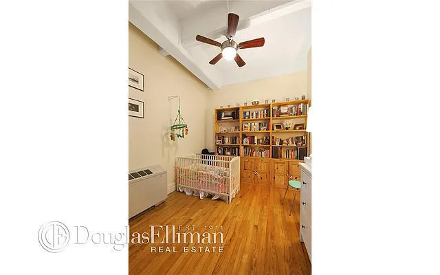 Rented by Douglas Elliman | media 14