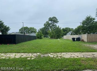 4181 Lakepointe St, Detroit, MI 48224