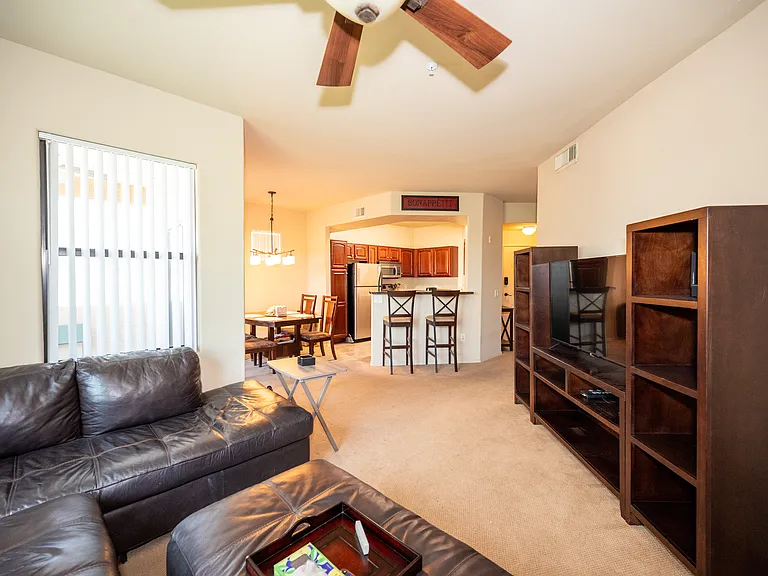 2550 E River Rd #15303 — Photo 10