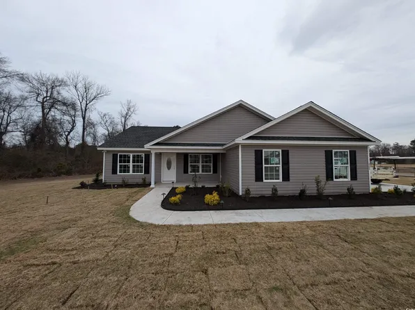 4153 Valley Forge Rd., Aynor, SC 29511