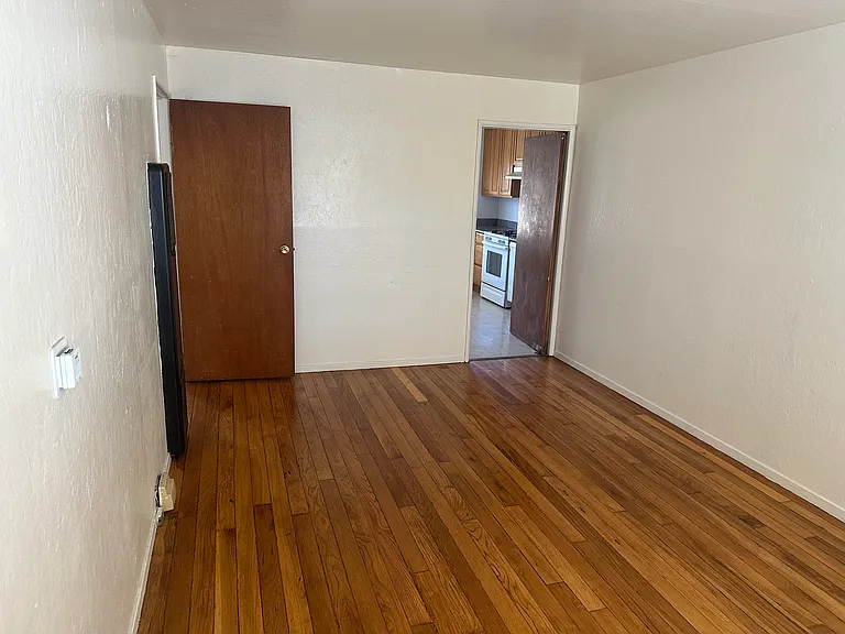 3320 King St #B — Photo 15