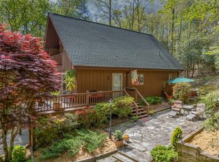 108 Heartwood Dr, Mills River, NC 28759