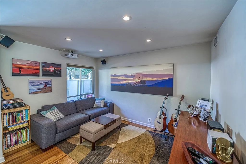 2 bed, 1189 sqft, $3,450 — Photo 1