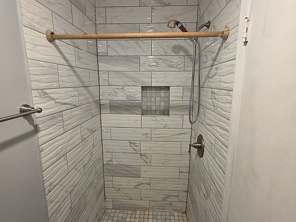 5th image of 12520 Wellington Park Dr