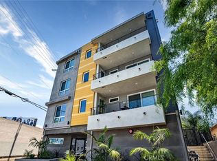 10718 Acama St #202, North Hollywood, CA 91602