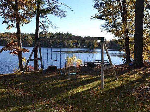 4th image of 5 Mirror Lake Drive