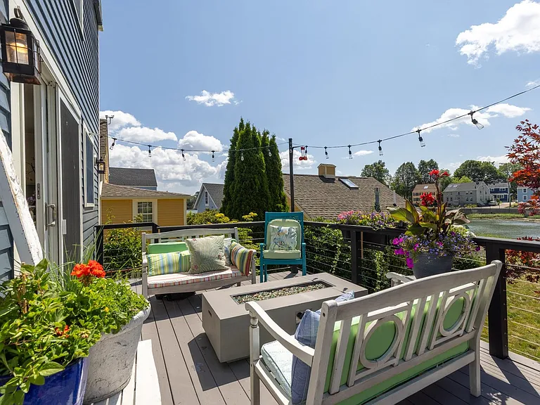 18 Walden St — Photo 30