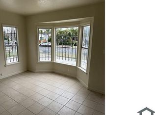 2253 S Cochran Ave, Los Angeles, CA 90016