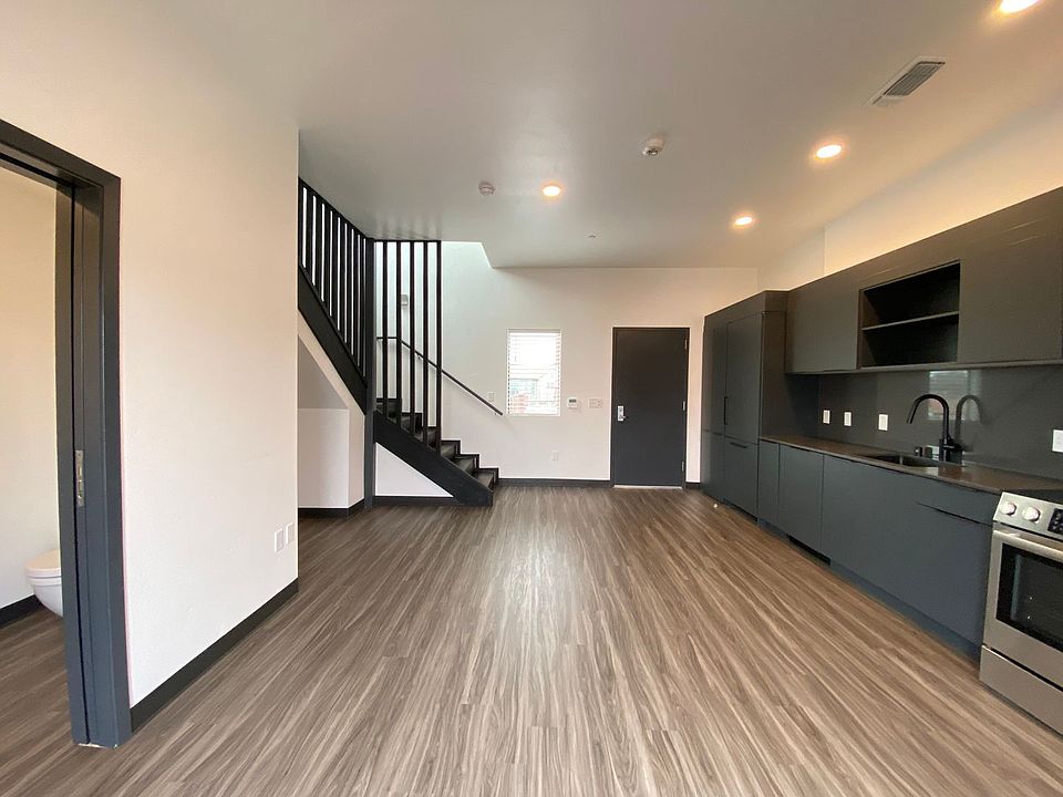 Sutter Parkway Llc Residential Property Apartment Rentals