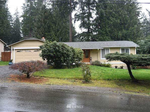 1008 211th Pl NE